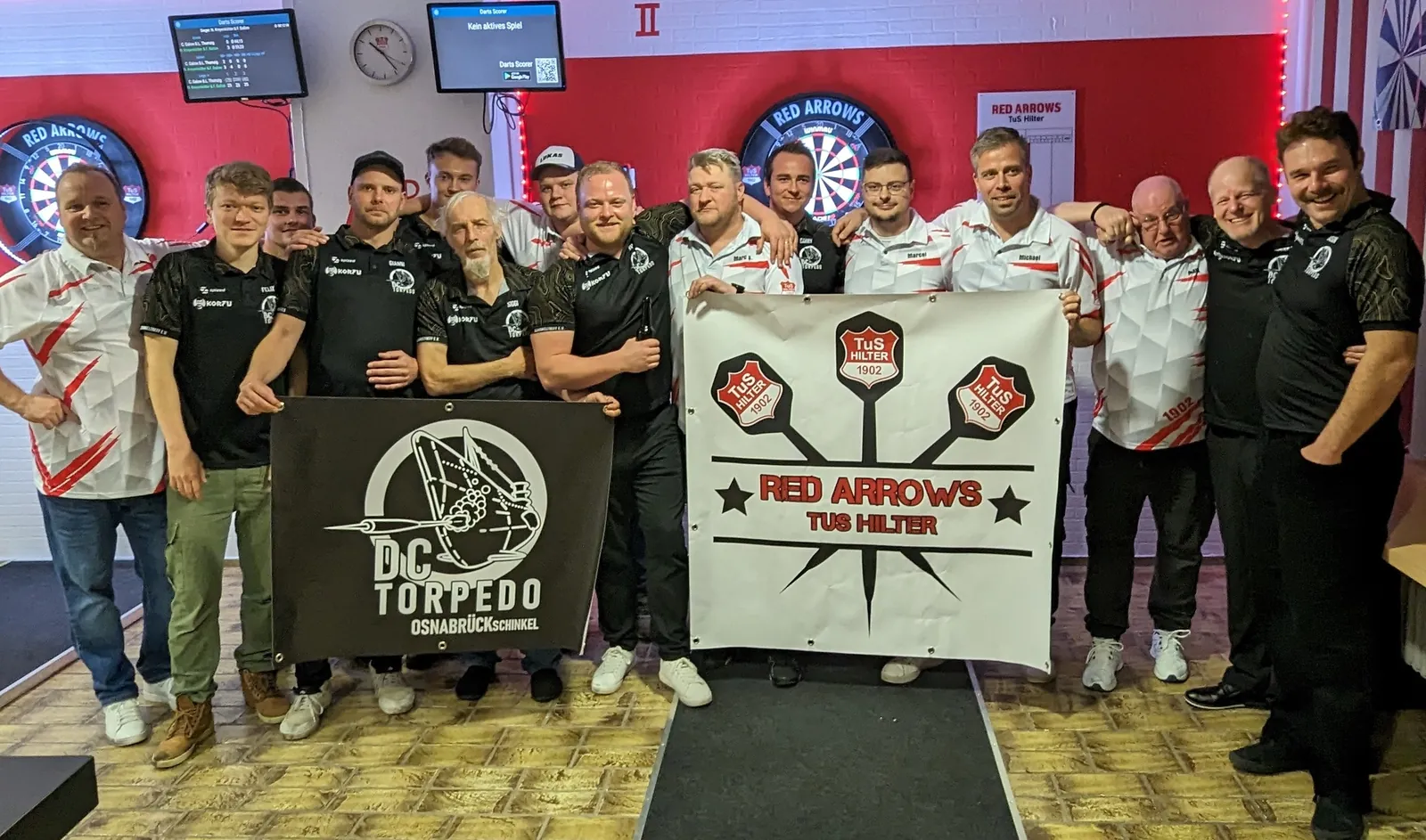 DC Torpedo und der Hilter Dart Club